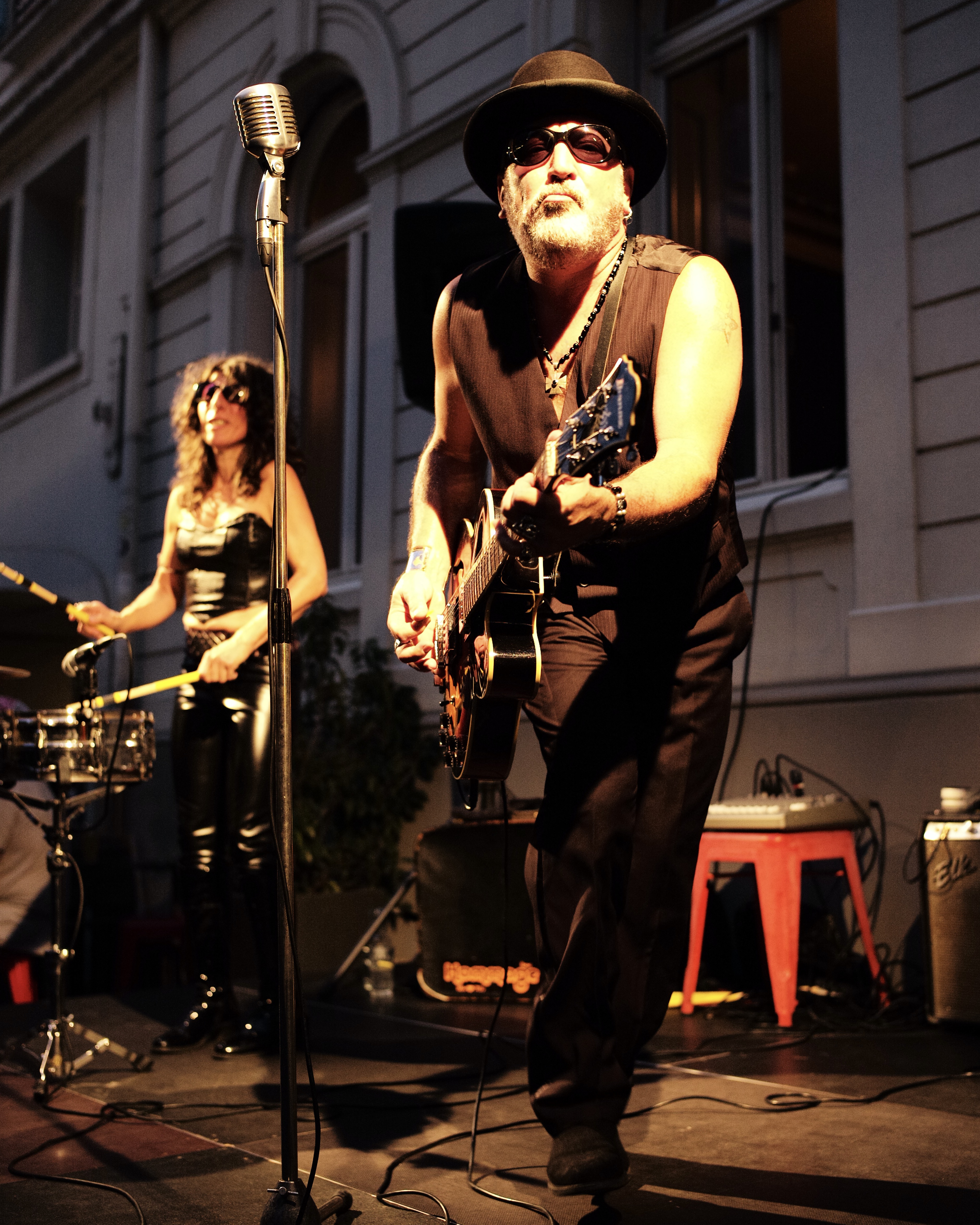 Deuces%20Live Deuces%20Live